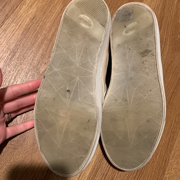 Women’s Dr. Scholl’s slip-on sneakers size 8 - Picture 6 of 6